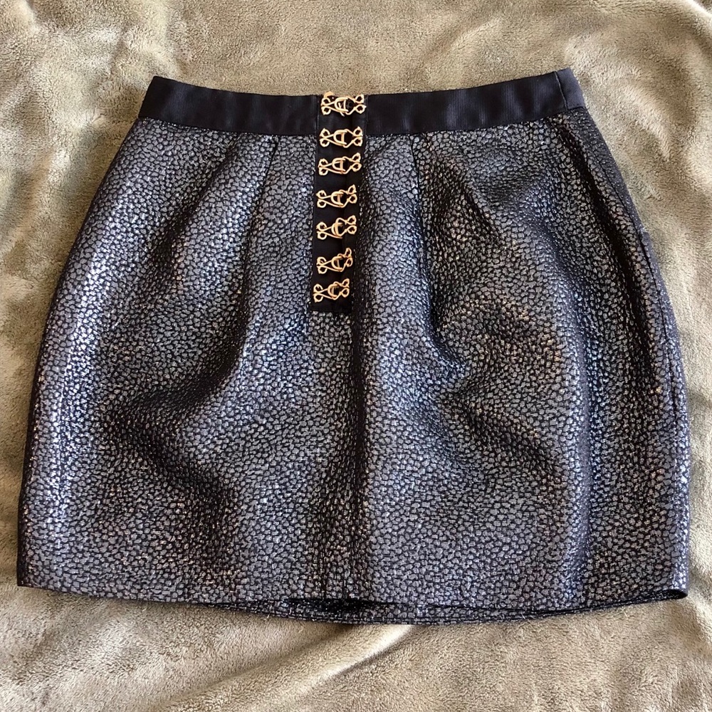 Leifsdottir Metallic Jacquard Skirt with Hook & Eye
